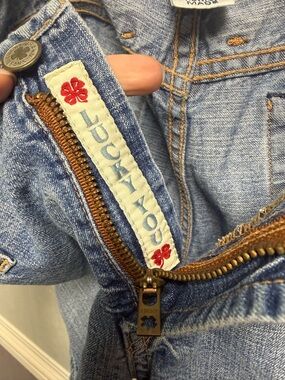 Lucky Brand Women's Light Blue Denim Jeans Y2K low waisted shorts vintage
